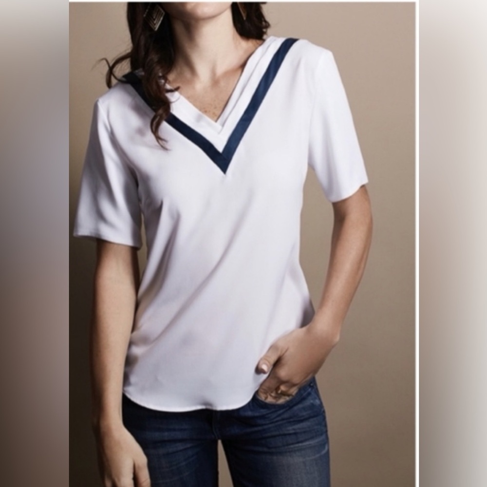 Elizabeth & Clarke blouse